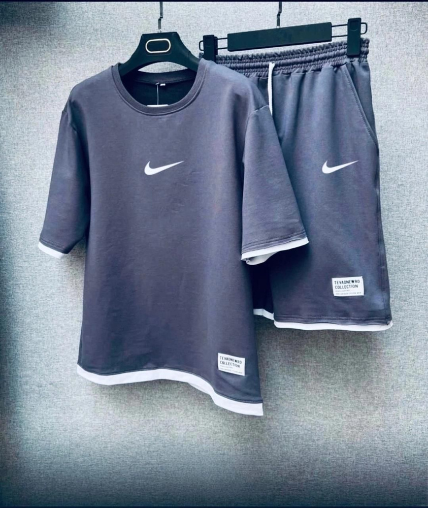 Костюм спортивный Nike #1