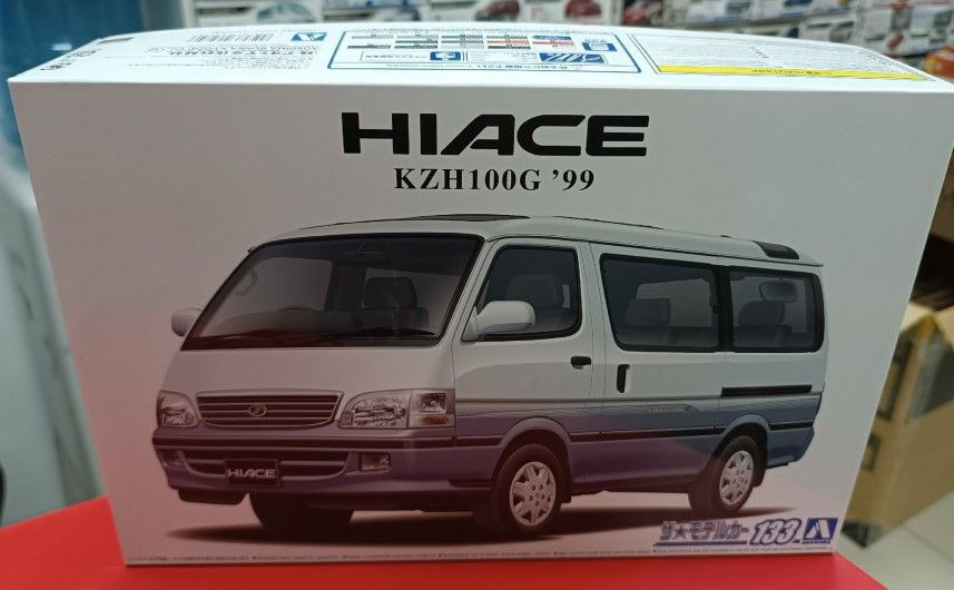 Сборная модель Aoshima 1:24 06274 Toyota HiAce Super Custom G '99 #1