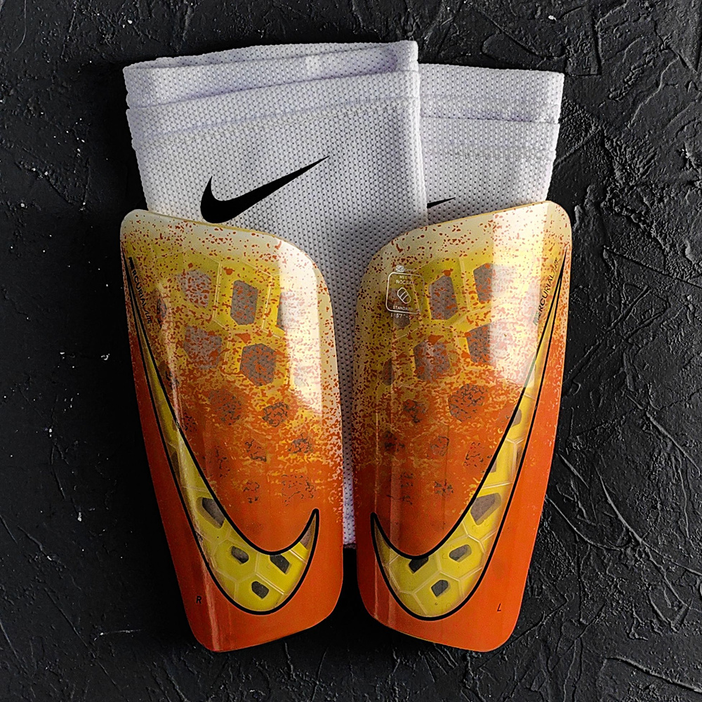 Щитки футбольные Nike Mercurial Lite, Оранжевый-Красный #1