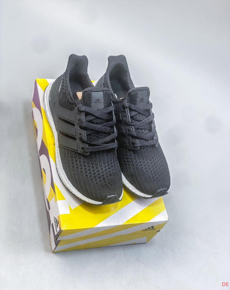 Кроссовки adidas Ultraboost M #1