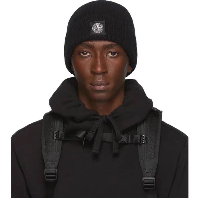 Шапка Stone Island #1