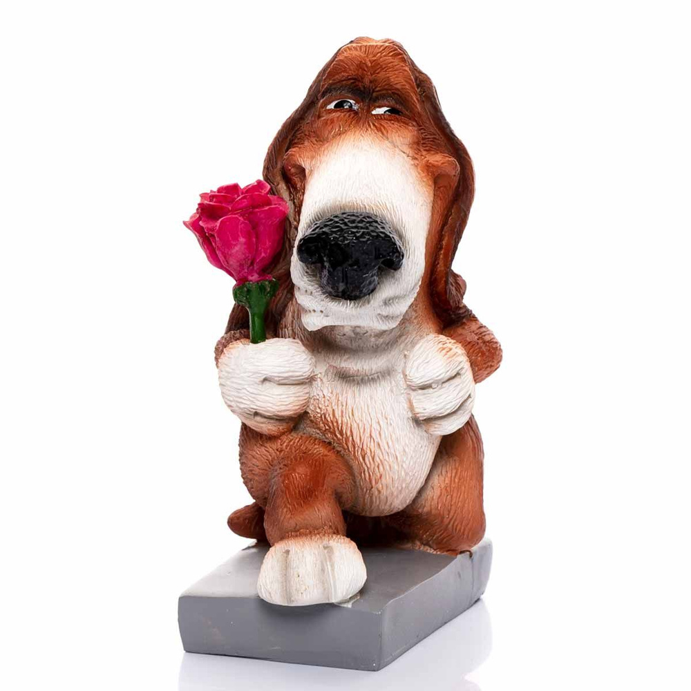 Фигурка коллекционная Собака Бассет Хаунд - Цветы для Леди, 10 см  #1
