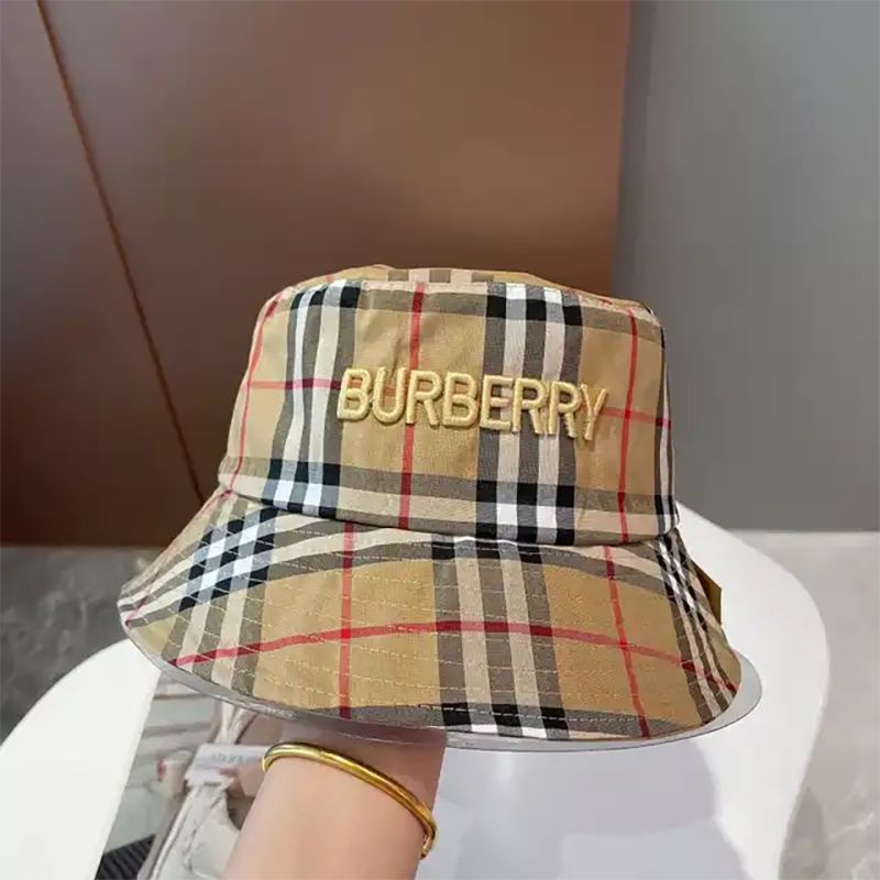 Панама Burberry #1