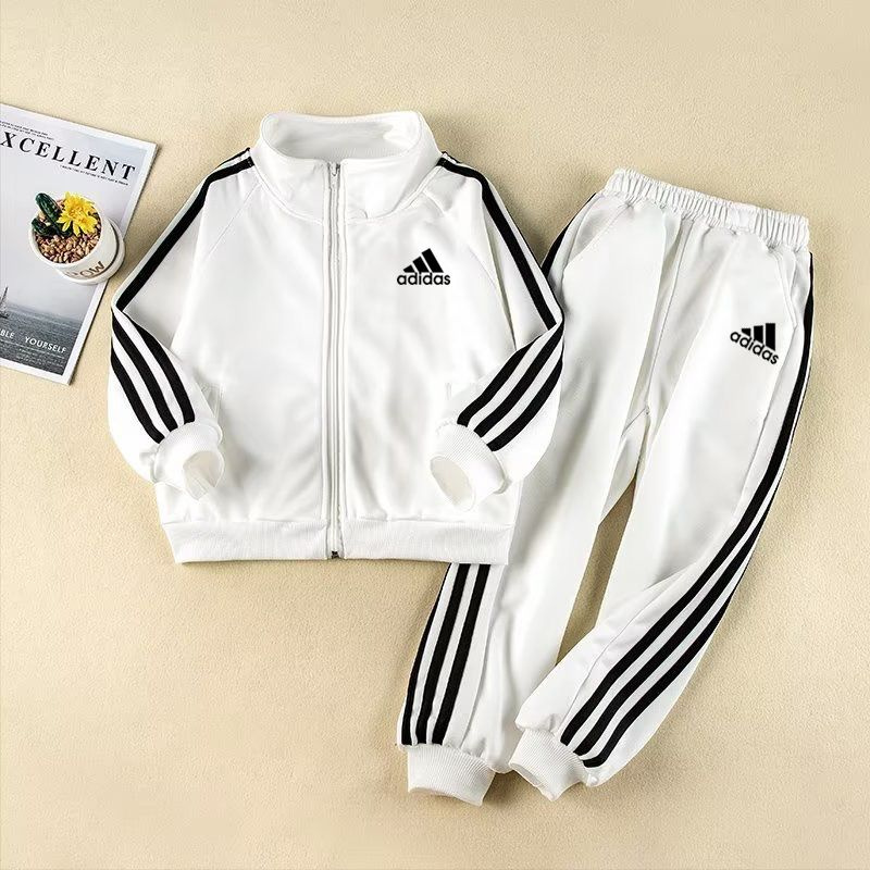 Костюм спортивный adidas Sportswear #1