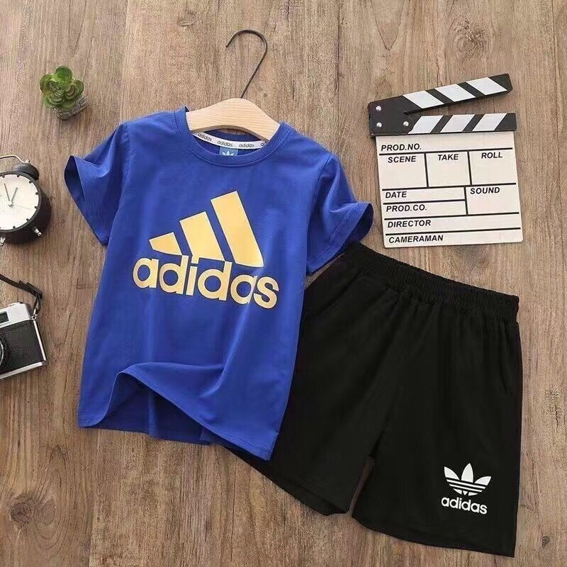 Костюм спортивный adidas #1