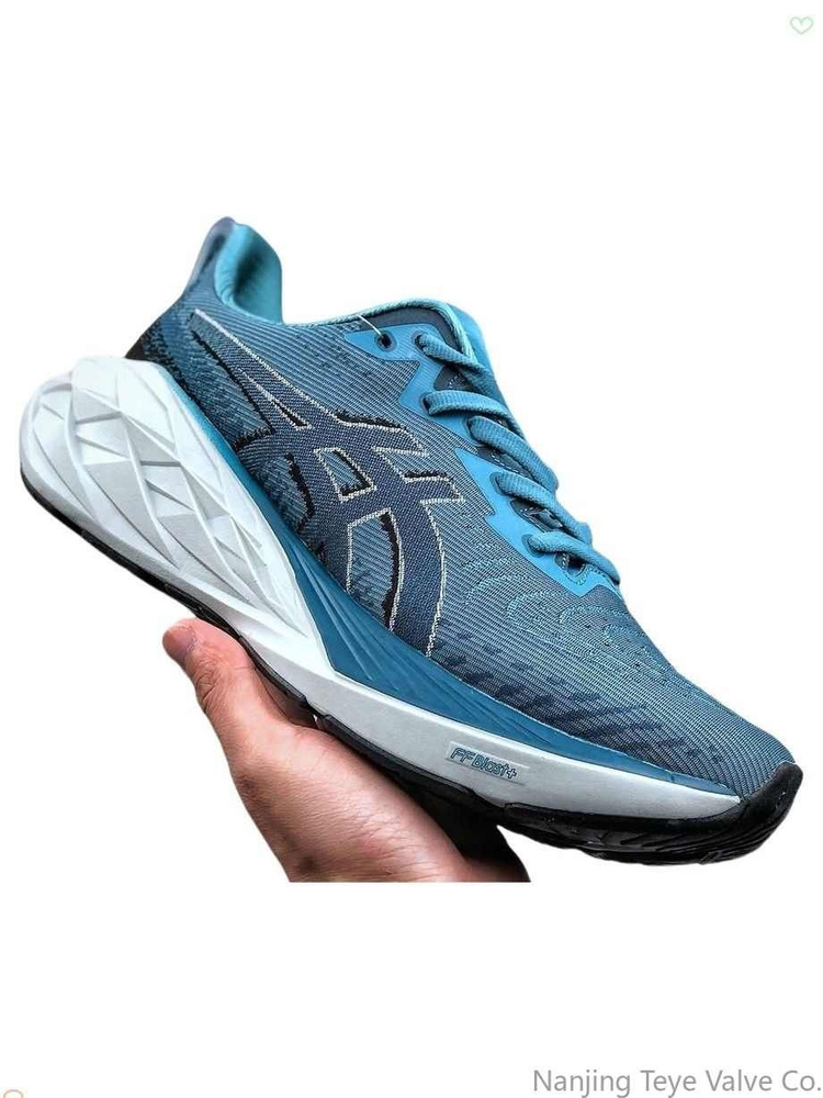 Кроссовки ASICS Novablast 4 #1