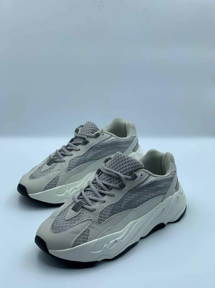 Кроссовки Yeezy boost 700 V2 #1