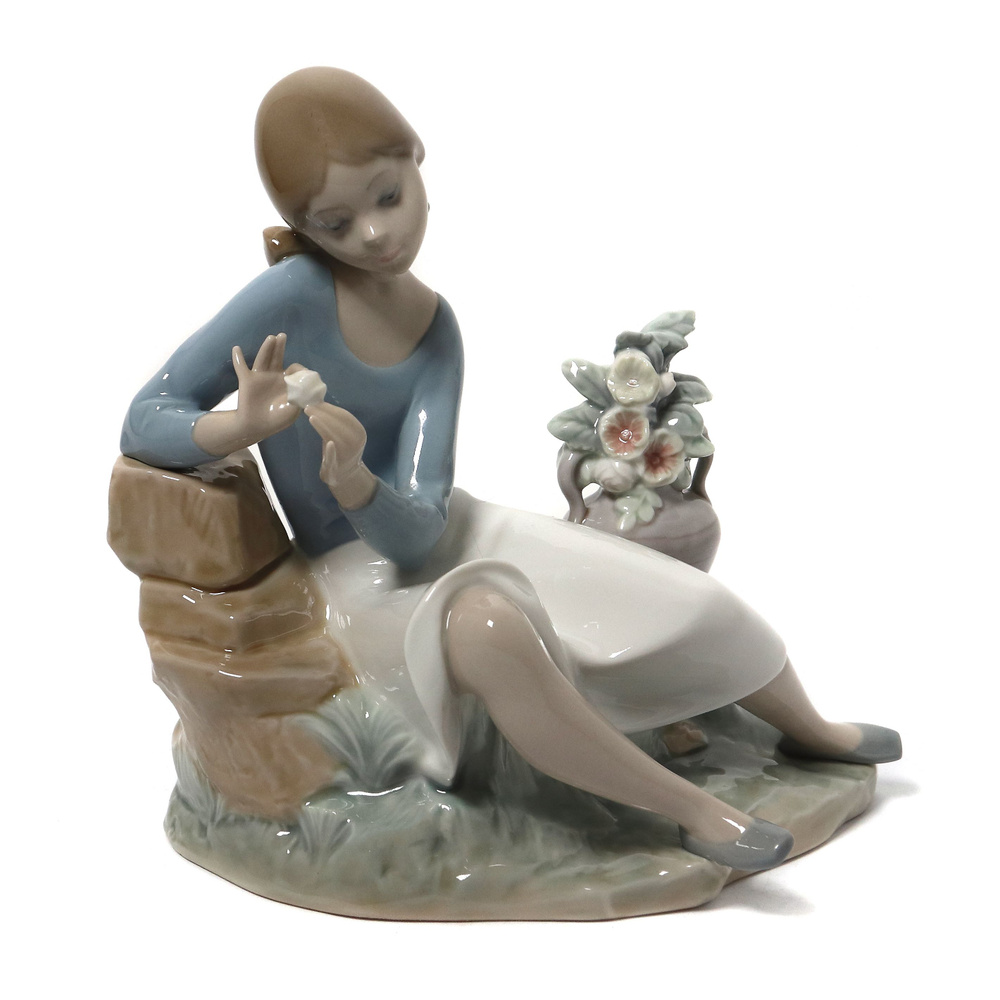 Фарфоровая фигура "Розалинда" (Девушка с розой). Испания, Lladro, 20 век.  #1