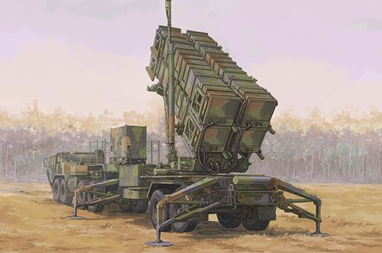 ТР07158 Сборная модель комплект M983 HEMTT & M901 Launching Station w/MIM-104 Patriot  #1