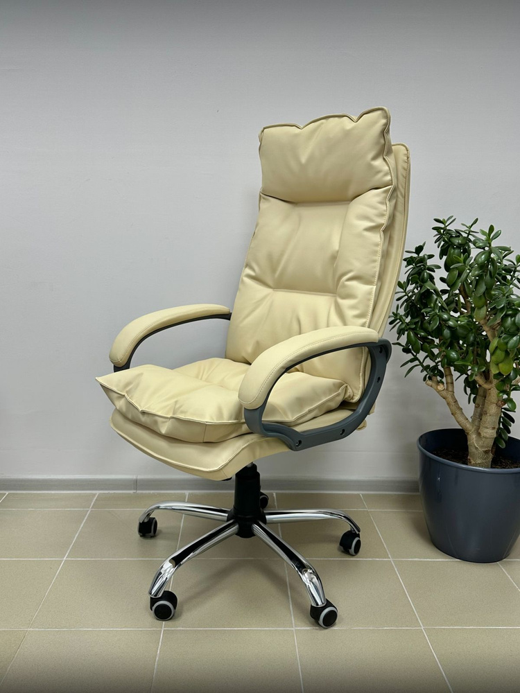 Компьютерное кресло руководителя офисное YAPPI ECO-07, экокожа молочная  #1