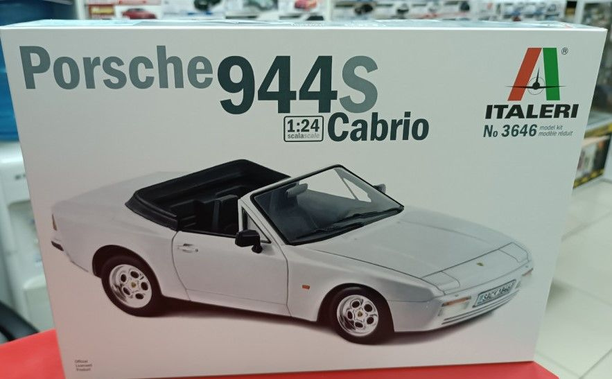 Сборная модель Italeri 1:24 3646ИТ PORSCHE 944 S Cabrio #1