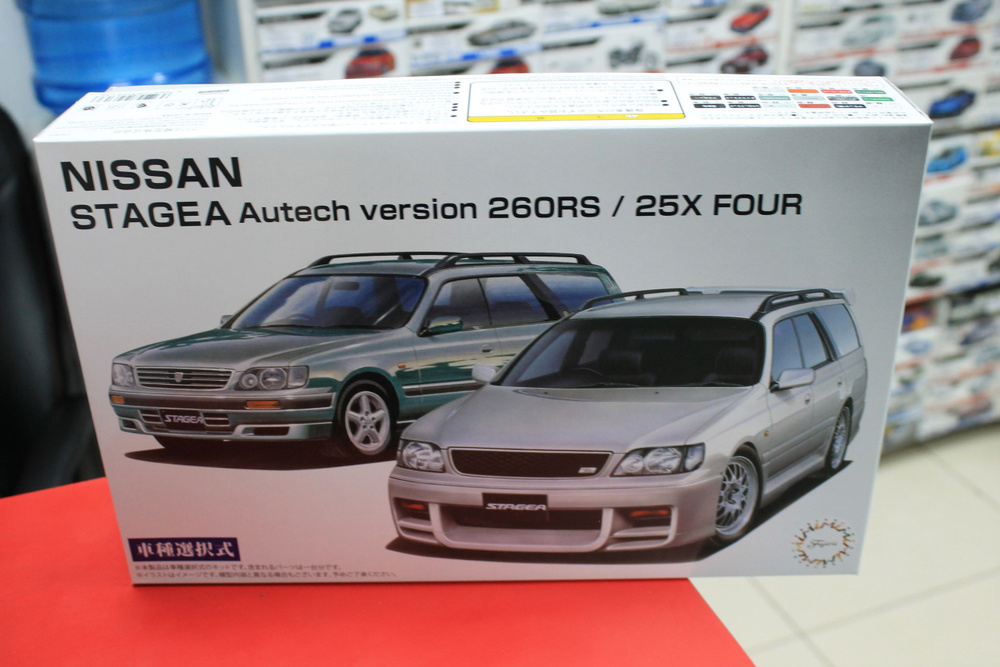 Сборная модель Fujimi 1:24 FU04613 Nissan Stagea Autech Version 260RS/25X Four #1
