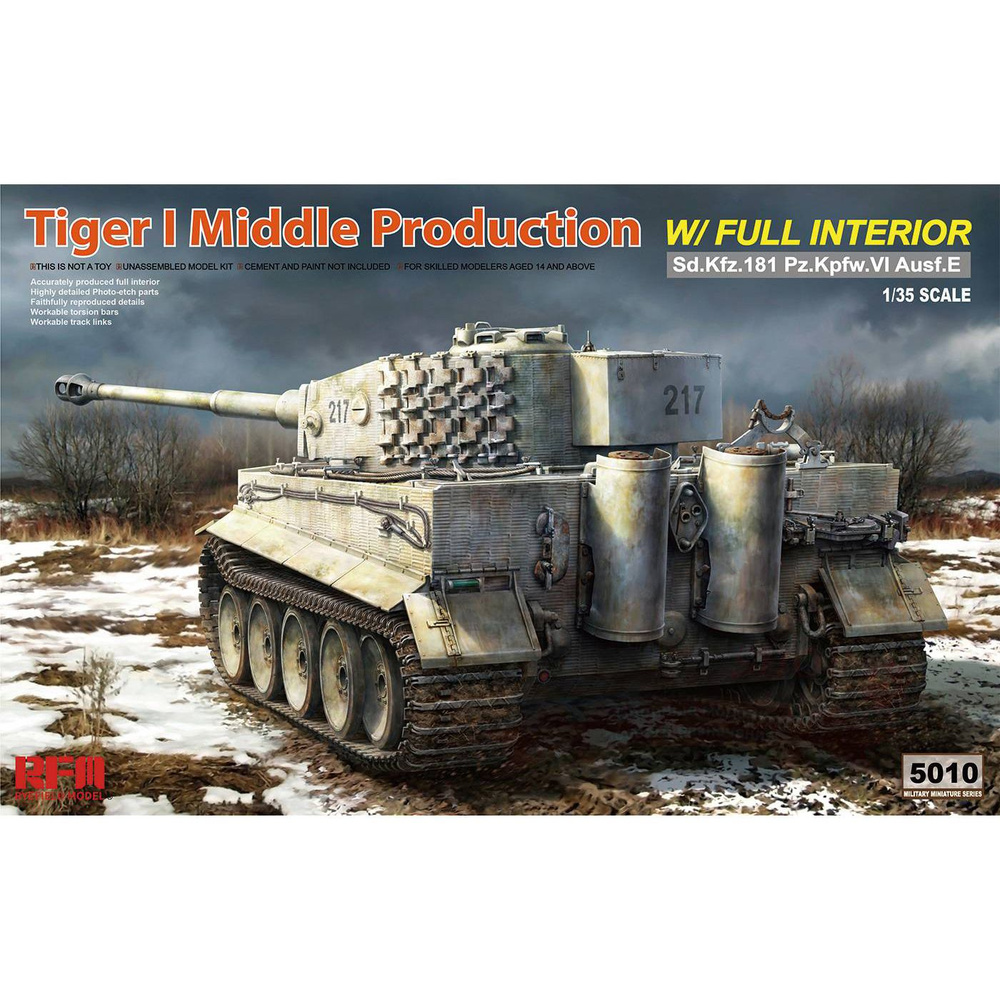 Сборная модель танка Tiger I Middle Production с полным интерьером Rye Field Model RM-5010  #1