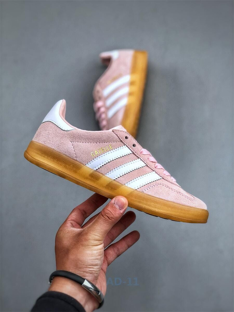 Кроссовки adidas Gazelle #1