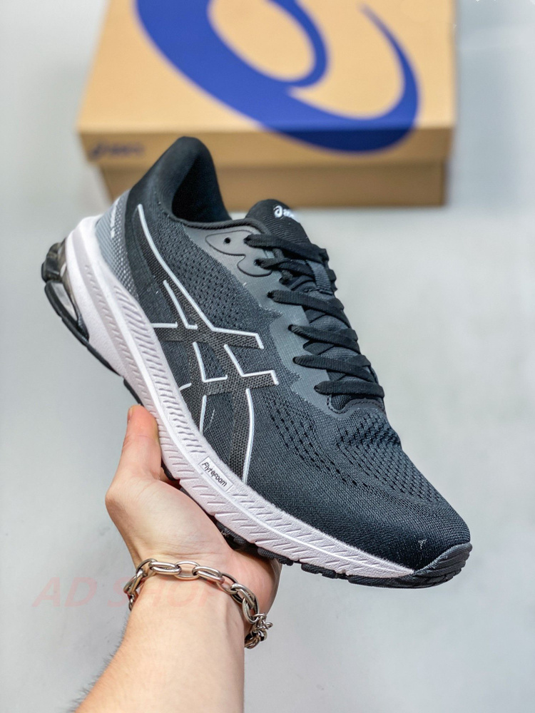 Кроссовки ASICS #1