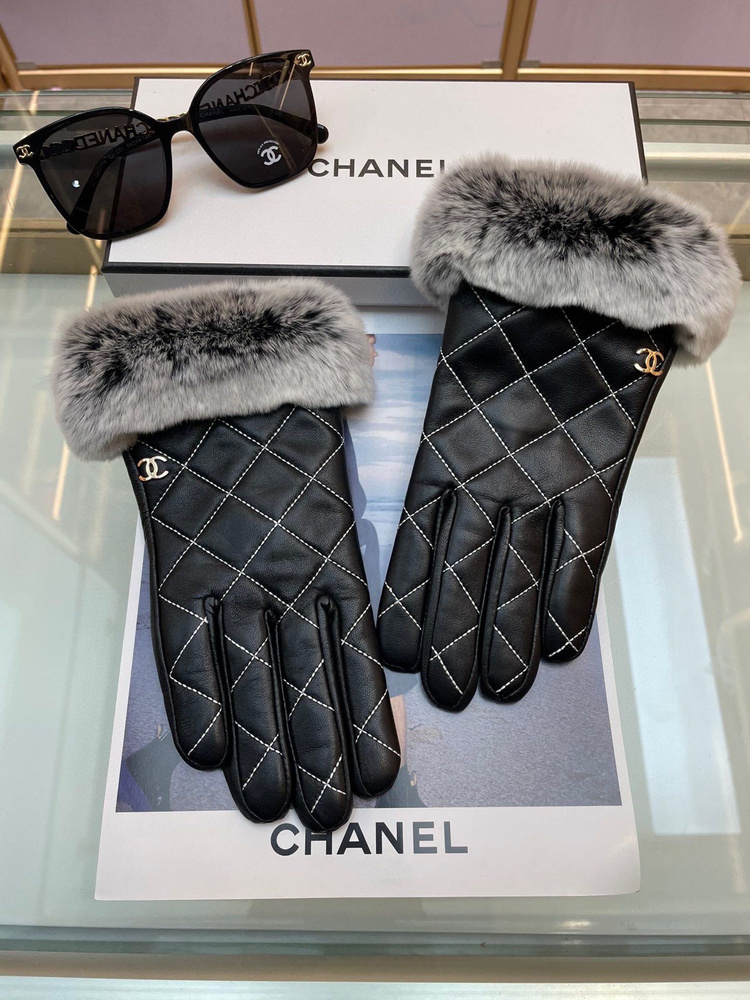 Перчатки Chanel #1