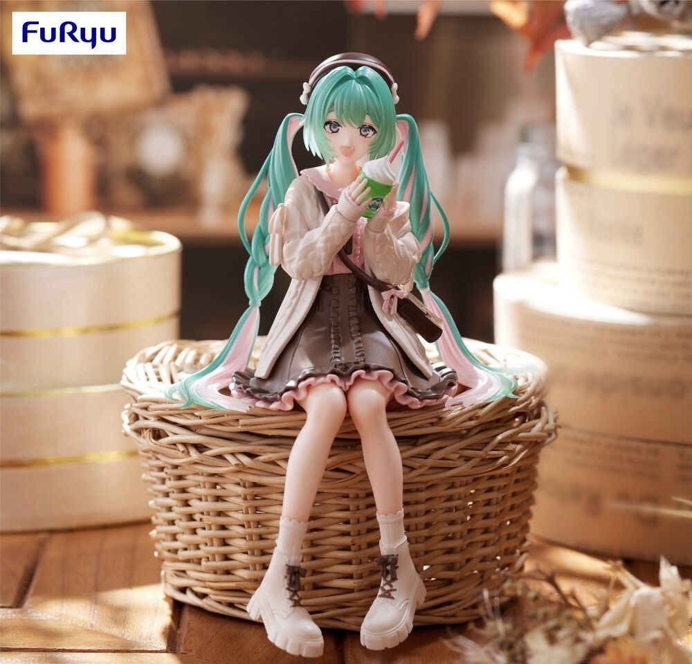 Фигурка FuRyu Vocaloid: Noodle Stopper Miku Hatsune Autumn Date Ver. Вокалоид: Мику Хацунэ  #1
