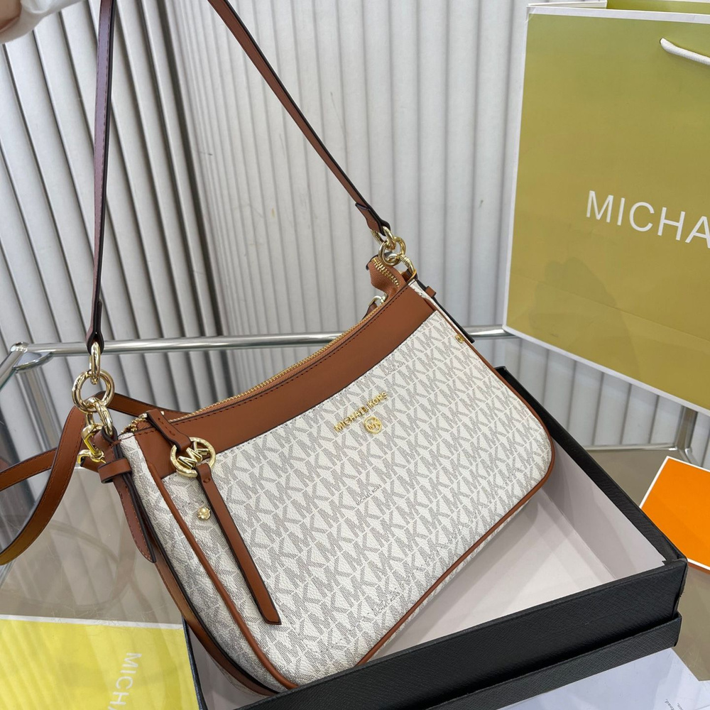 Michael Kors Сумка на плечо багет #1