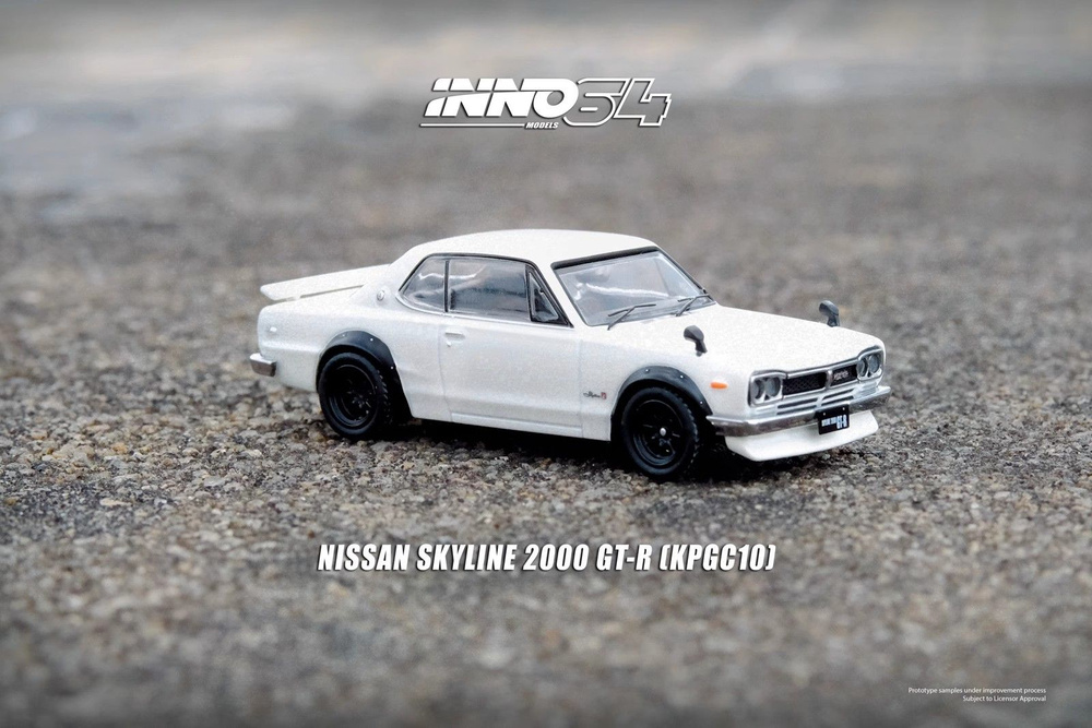 Модель коллекционная INNO 1/64 SKYLINE 2000 GTR KPGC10 White #1