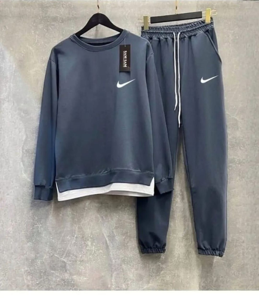 Костюм спортивный Nike #1