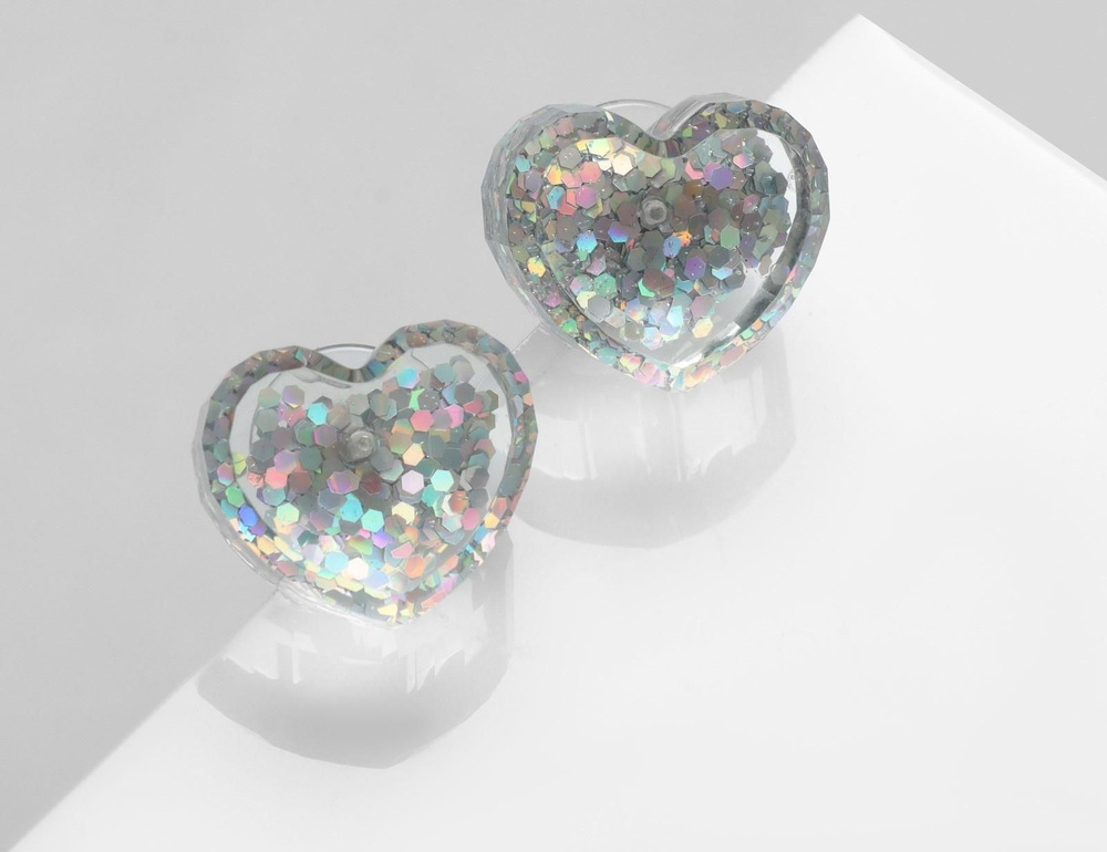 Серьги пластик Карамель сердце конфетти, цвет белый #1