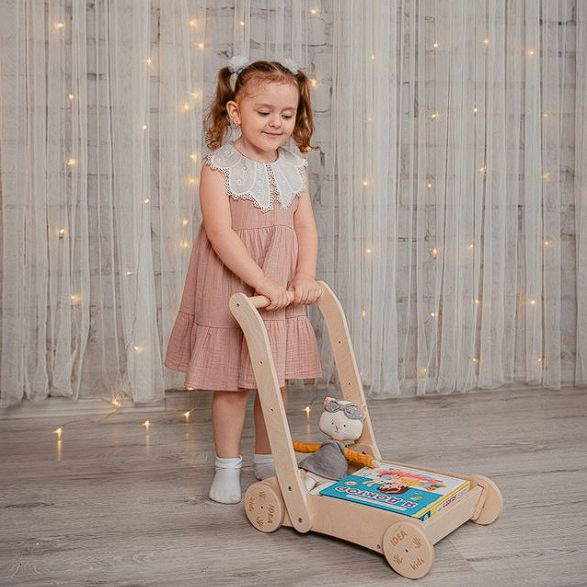Детская деревянная тележка; Корзина ходунки для игрушек; Деревянная коляска  #1