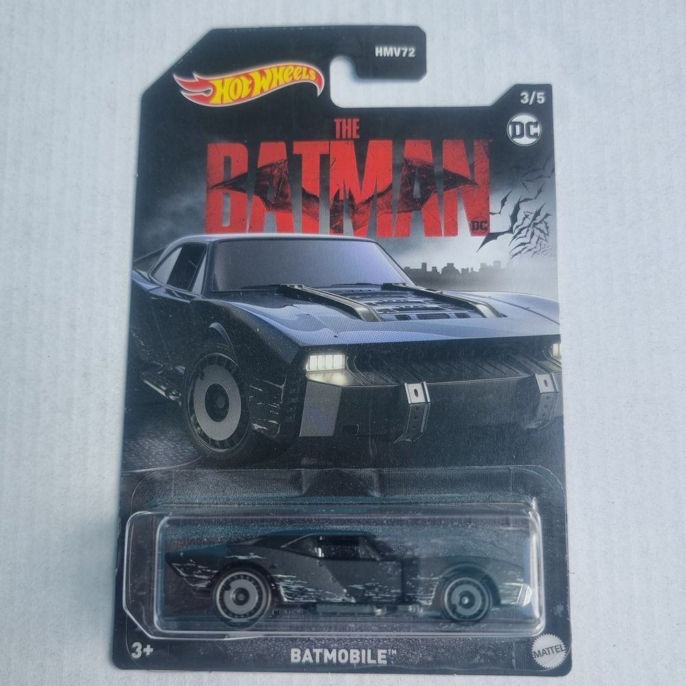 Машинка игрушечная/коллекционная Batmobile 1970 в масштабе 1:64  #1