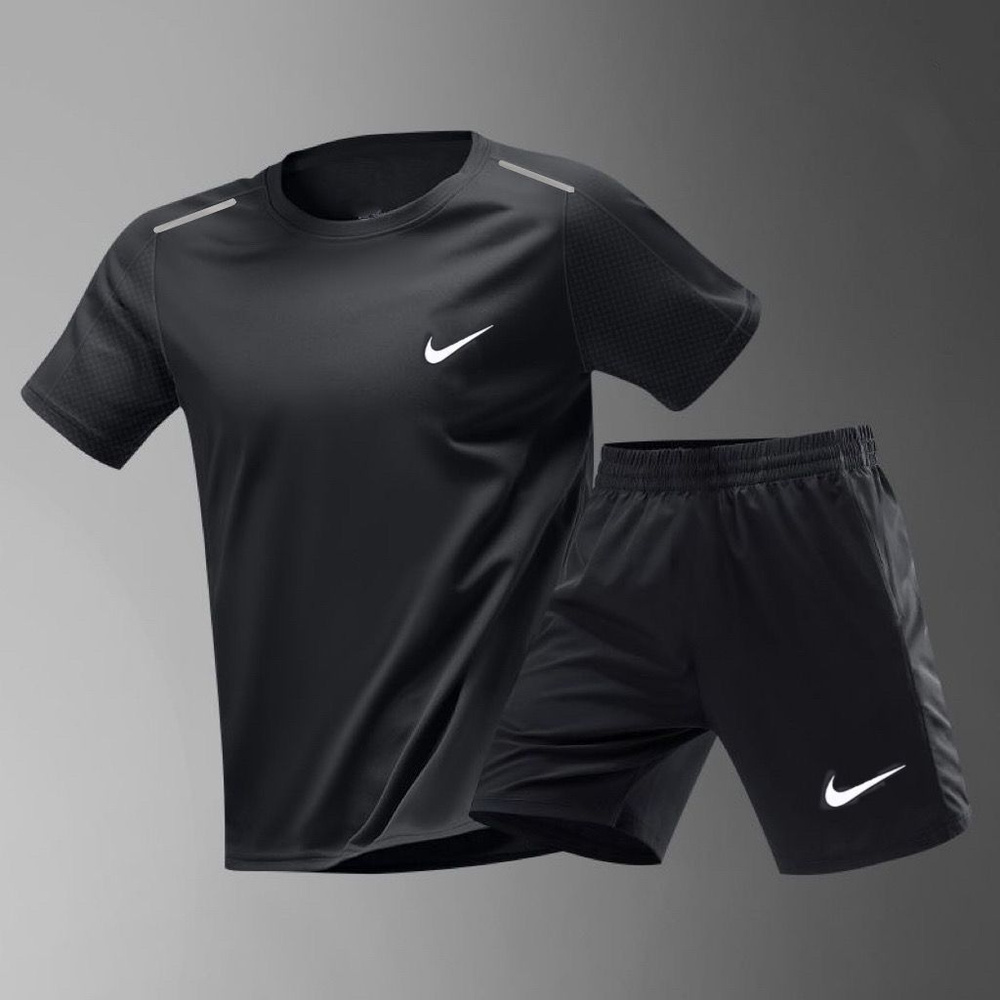 Комплект футболок Nike #1