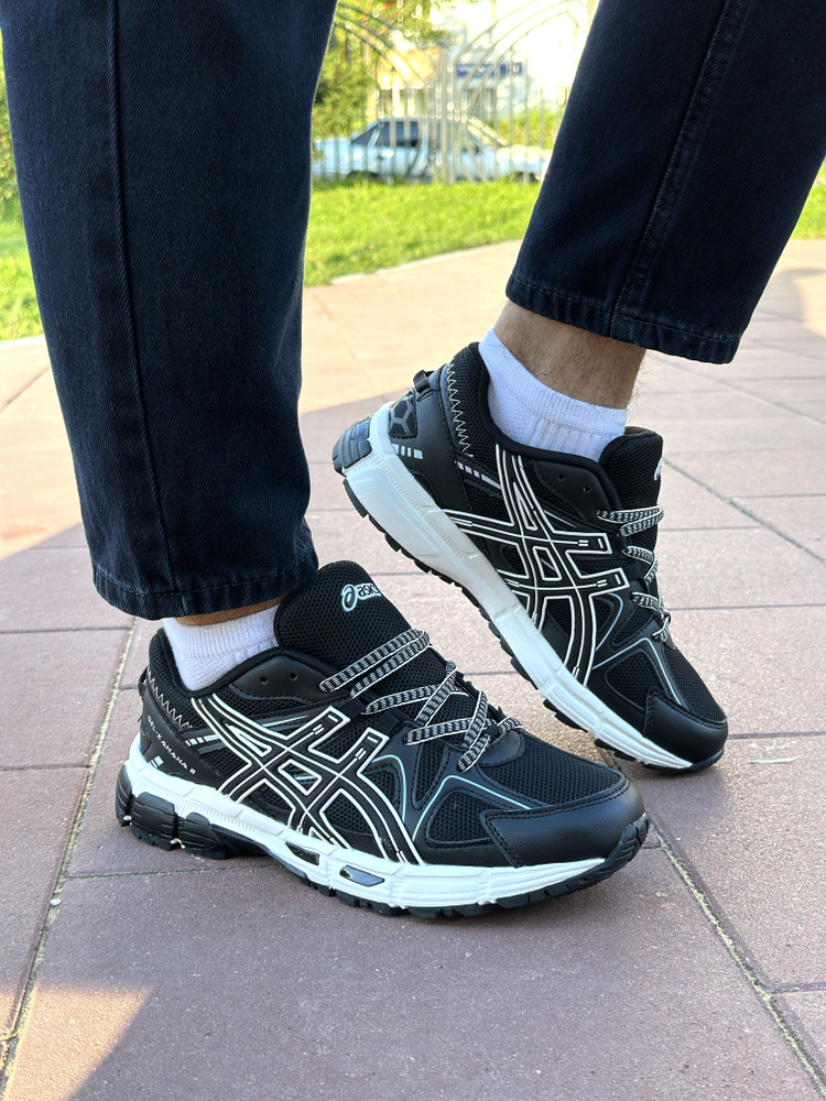 Кроссовки ASICS #1