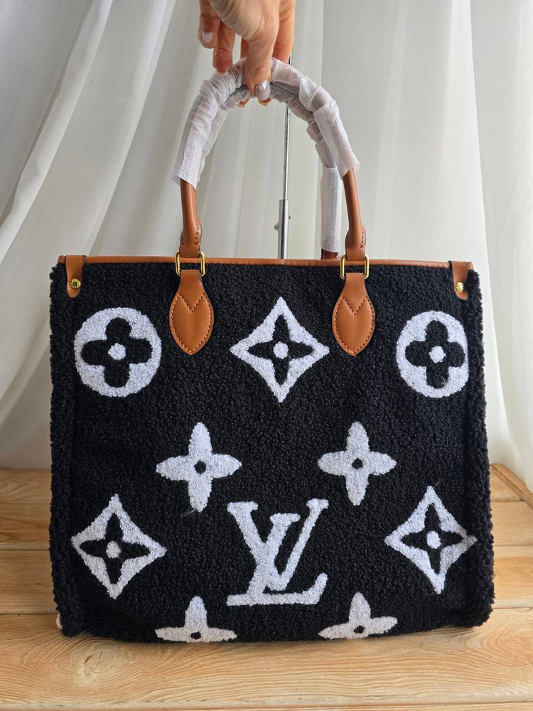 Louis Vuitton Сумка на плечо #1