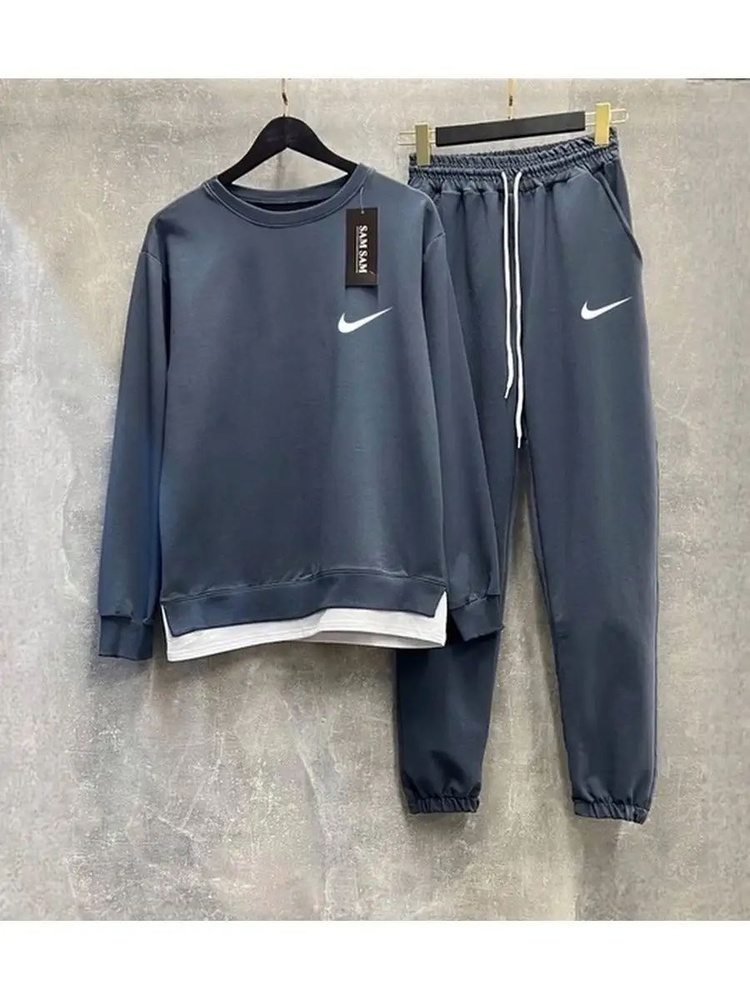 Костюм спортивный Nike #1