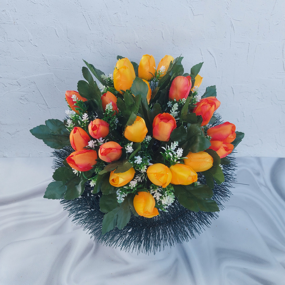 Поляна ритуальная тюльпаны, корзина ритуальная на могилу, оранжевая с желтым  #1