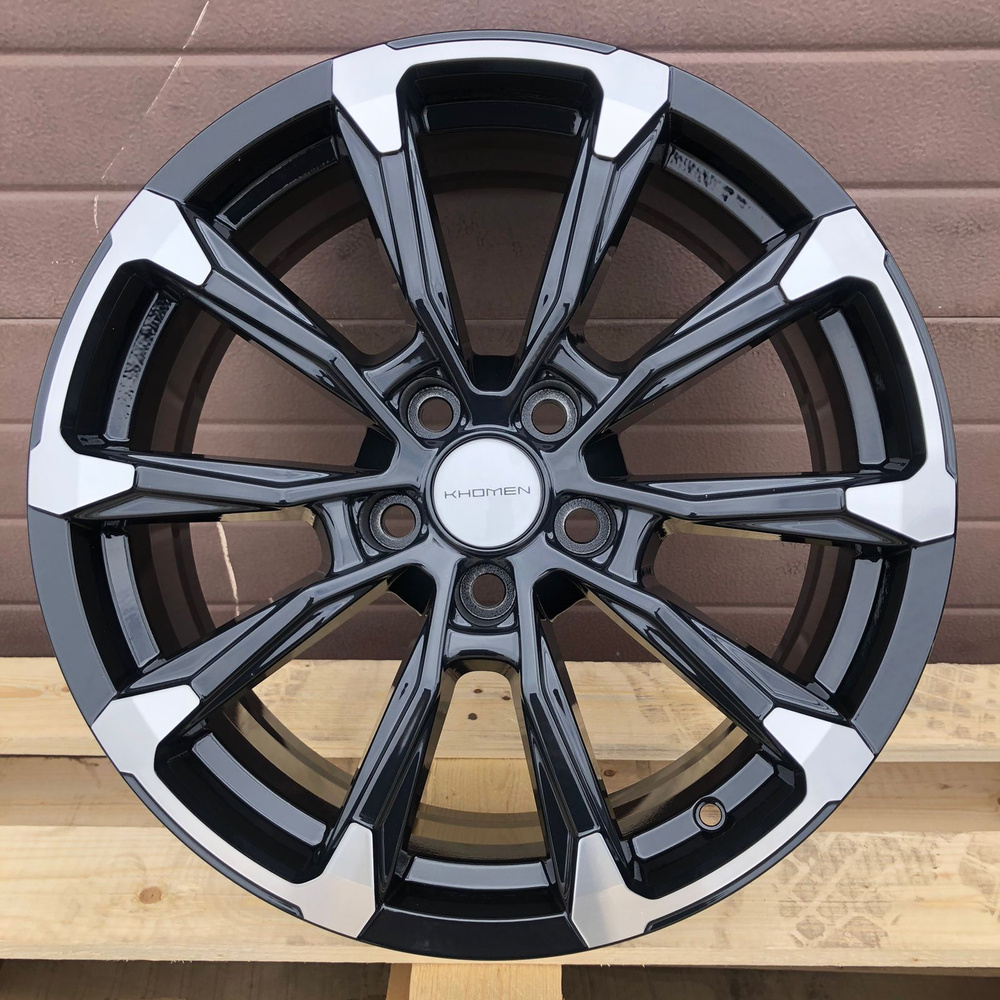 Khomen Wheels  Колесный диск Литой 18x7.5" PCD5х114.3 ET45 D67.1 #1