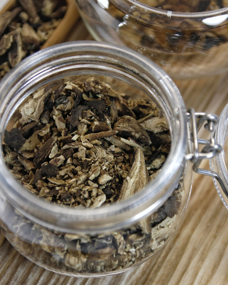 Чайный напиток Чернокорень лекарственный 250 гр - корень сухой, резанный, травяной чай, россыпь  #1