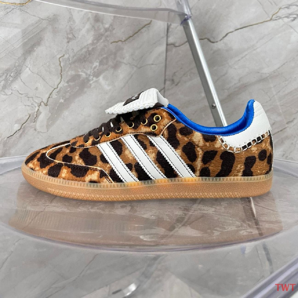 Кроссовки adidas Samba #1