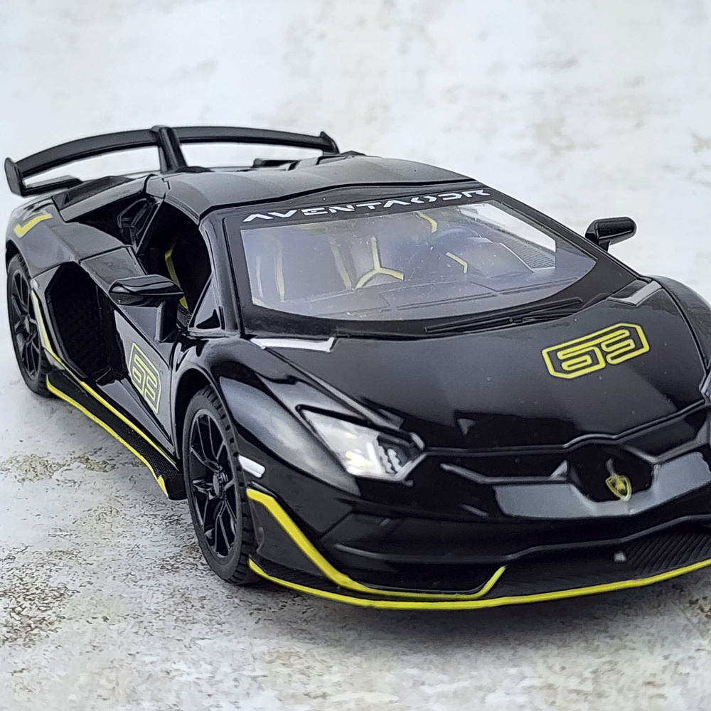 Машинка металлическая инерционная Lamborghini Aventador SVJ 63/Ламборджини Авентадор кабриолет черная #1