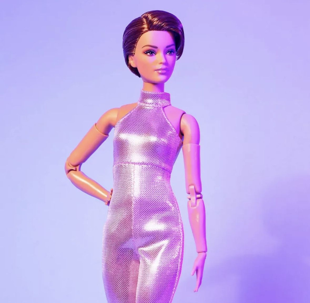 Барби лукс Виктория / Кукла Barbie looks c короткой стрижкой #1