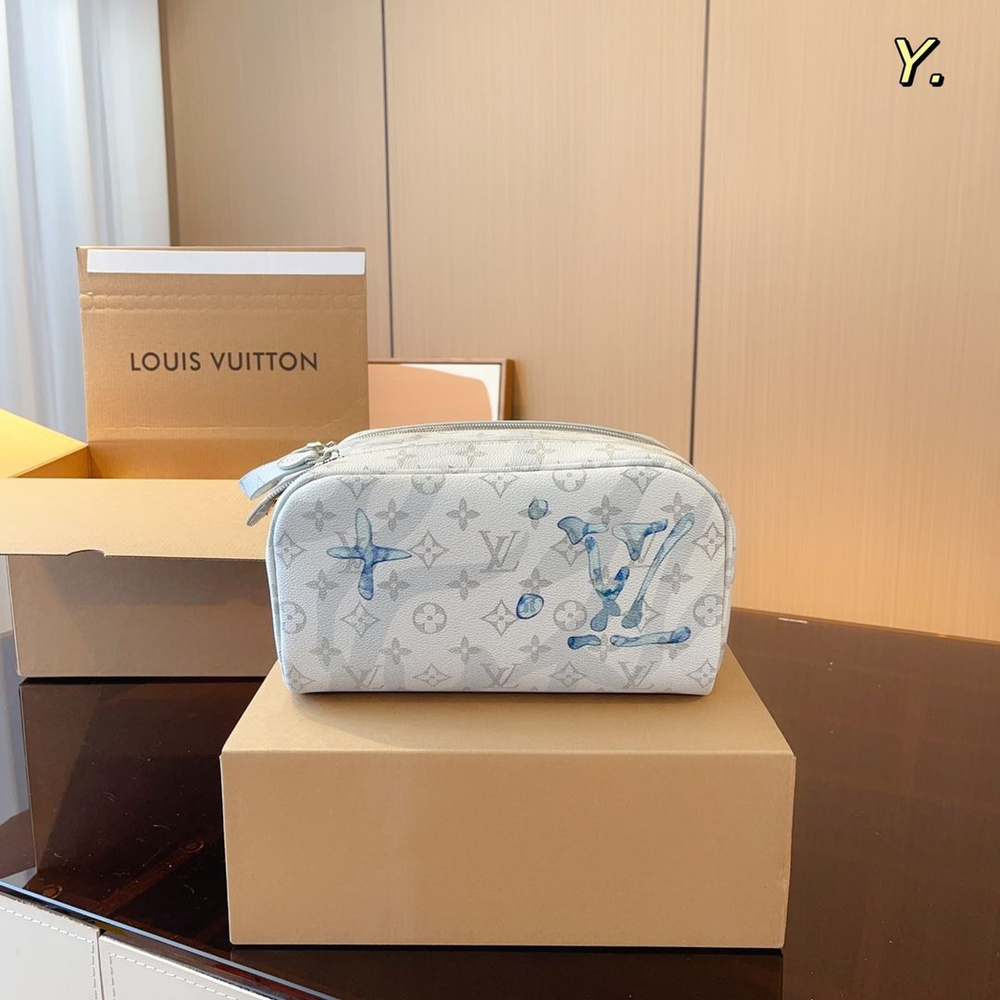 Louis Vuitton Несессер #1