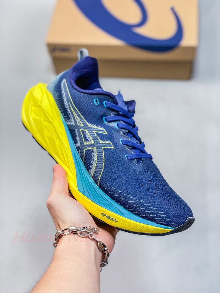 Кроссовки ASICS #1