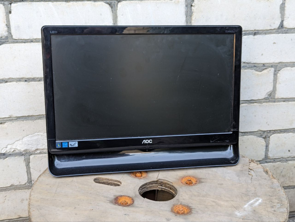 AOC 18.5" Монитор 18.5" ЖК E966Swn 185LM00017 (LCD, 1366x768, VGA, 75 Гц), черный #1