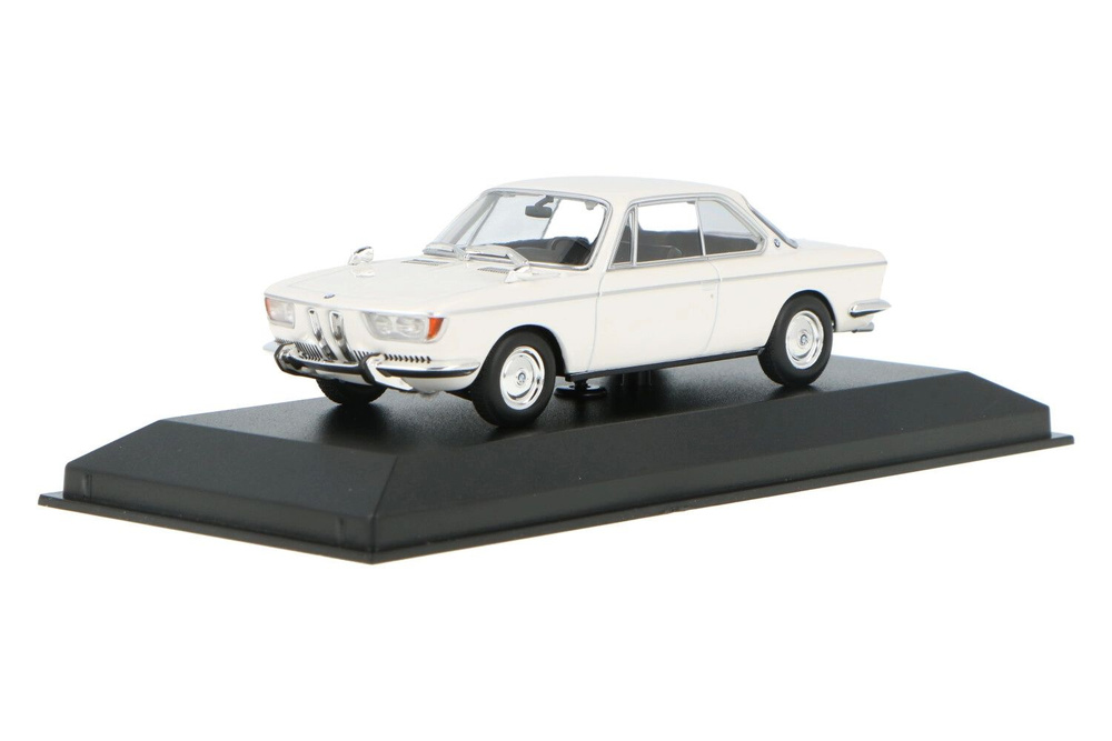 Модель автомобиля Minichamps - BMW 2000 CS Coupe 1967, White, 940025080, 1:43 #1