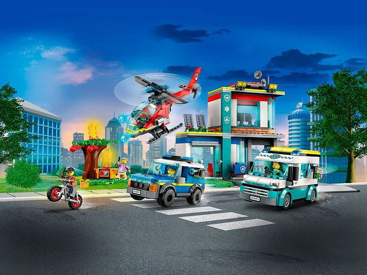 Lego City 60371 Штаб-квартира спасательных транспортных средств  #1