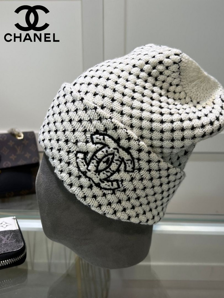 Шапка Chanel #1