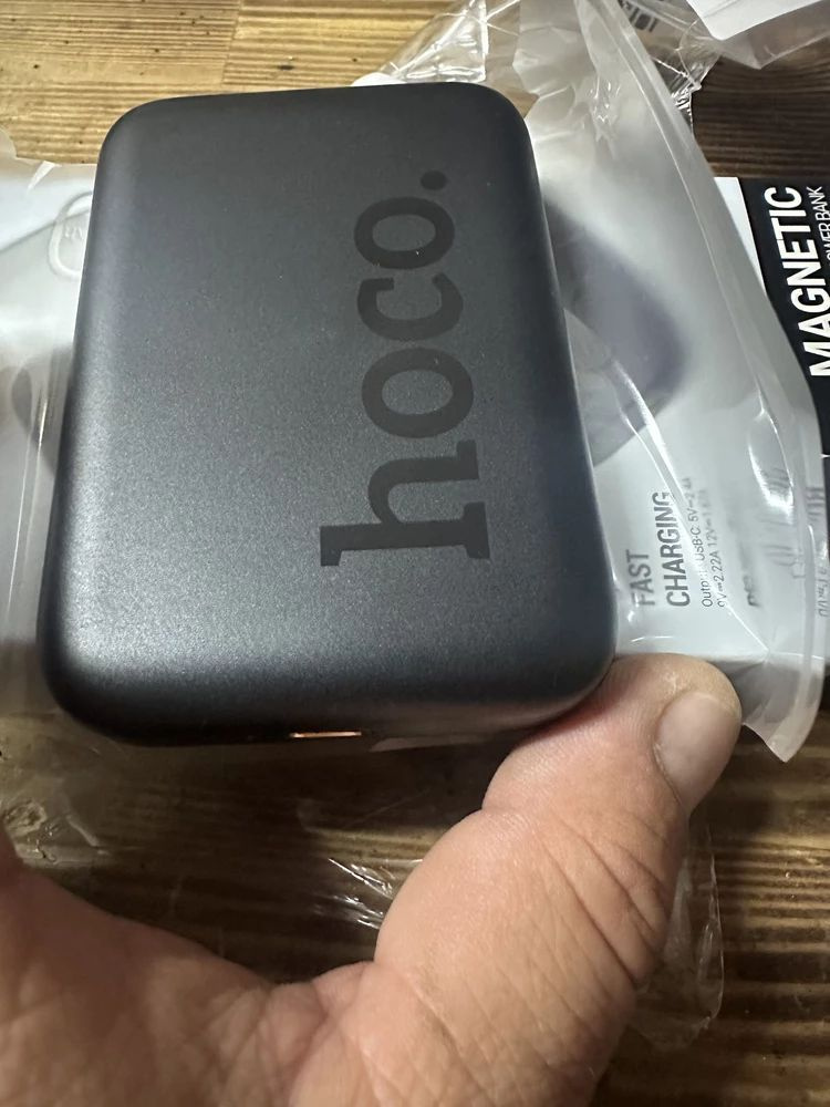 Повербанк магнитный 5000 mah с беспроводной зарядкой Hoco J117 черный powerbank внешний аккумулятор для #1