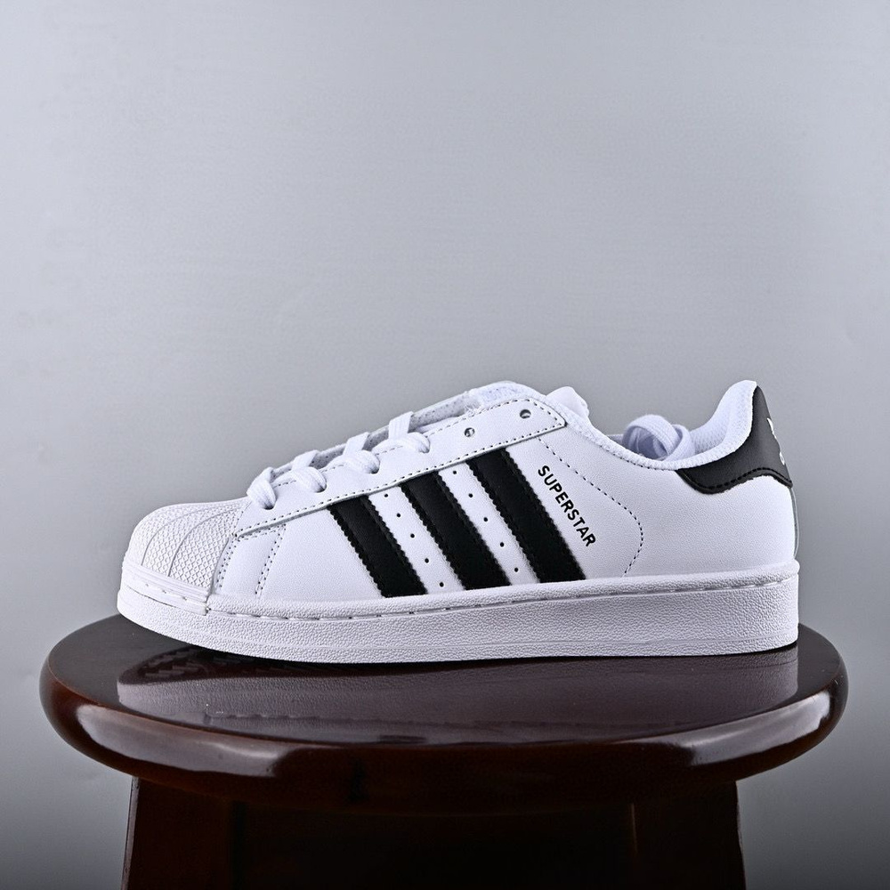 Кроссовки adidas Originals Superstar #1