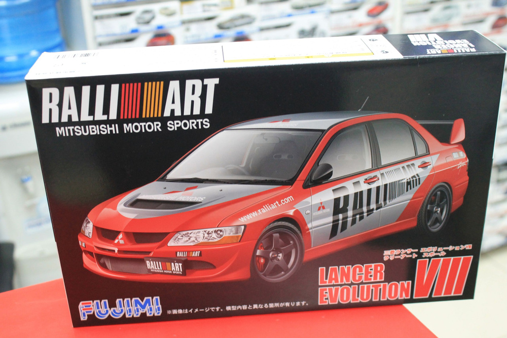 Сборная модель Fujimi 1:24 FU03817 Mitsubishi Lancer VIII RALLIART #1