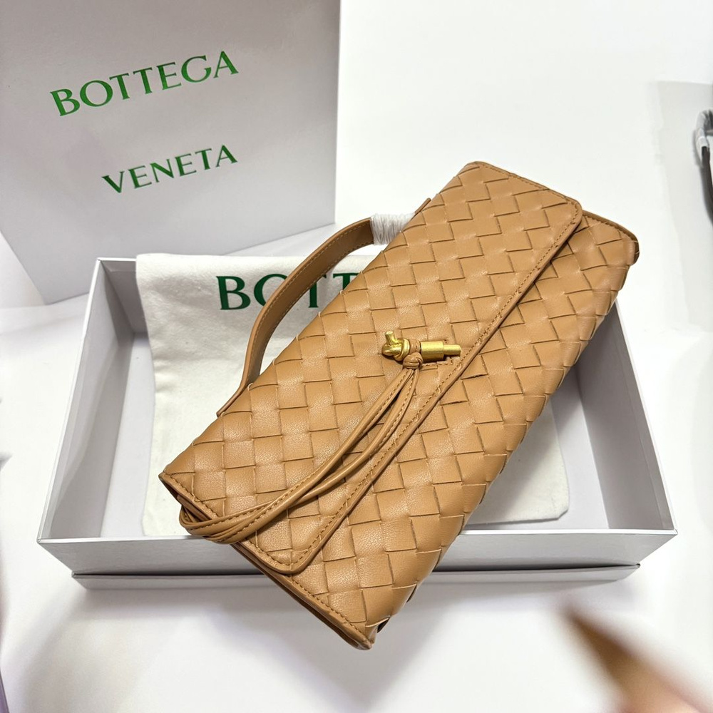 BOTTEGA VENETA Сумка на плечо #1