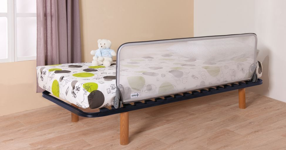 Ограждение на кровать 150 см. Safety1st BED RAIL XL #1