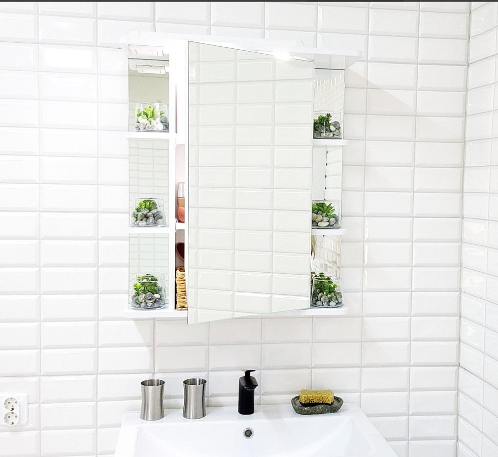 Зеркало шкаф для ванной, Шкаф с зеркалом в ванну навесной с подсветкой 65 см  #1