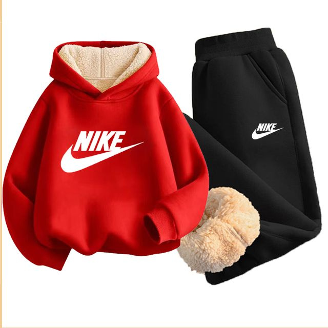 Костюм спортивный Nike #1